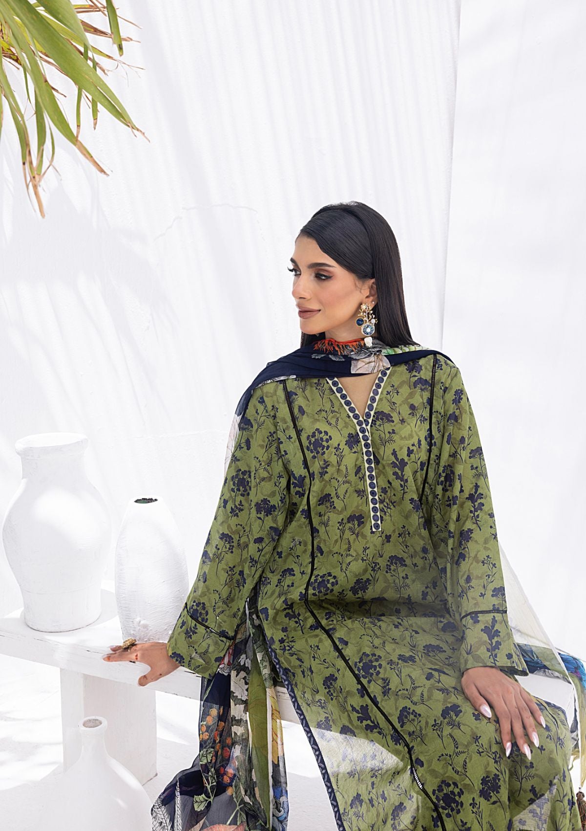 Lawn Collection - Lakhany - Komal Signature Prints - LG-MM-0102