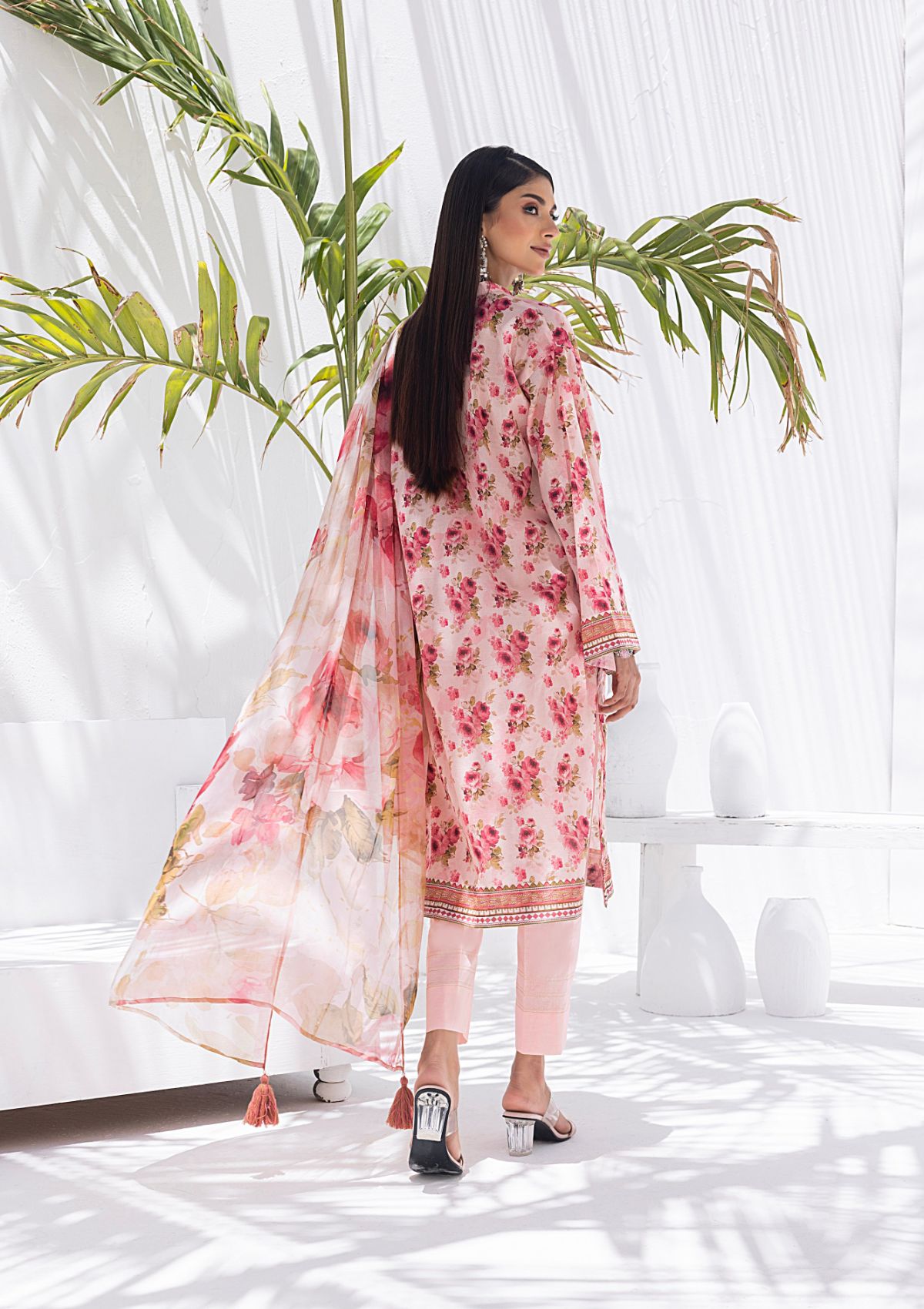 Lawn Collection - Lakhany - Komal Signature Prints - LG-MM-0103