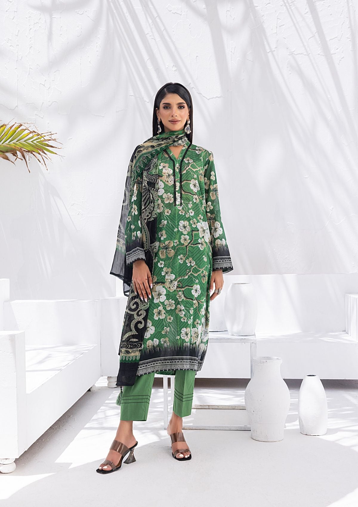 Lawn Collection - Lakhany - Komal Signature Prints - LG-MM-0104