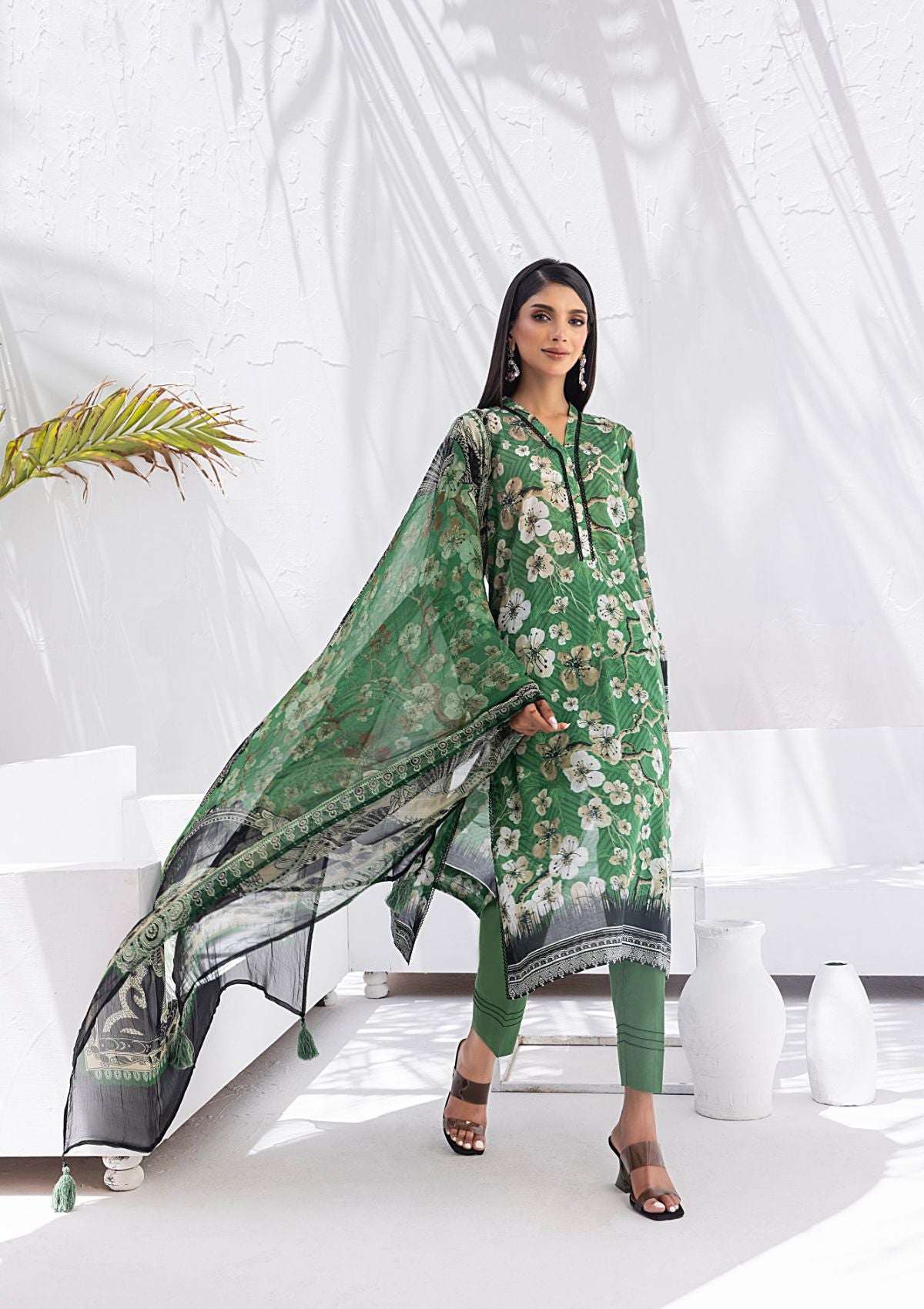 Lawn Collection - Lakhany - Komal Signature Prints - LG-MM-0104