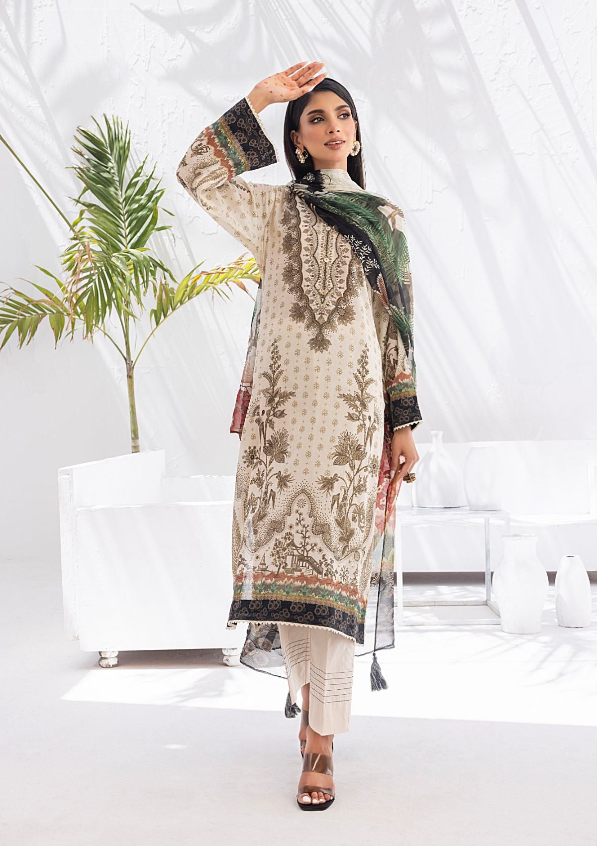 Lawn Collection - Lakhany - Komal Signature Prints - LG-MM-0105