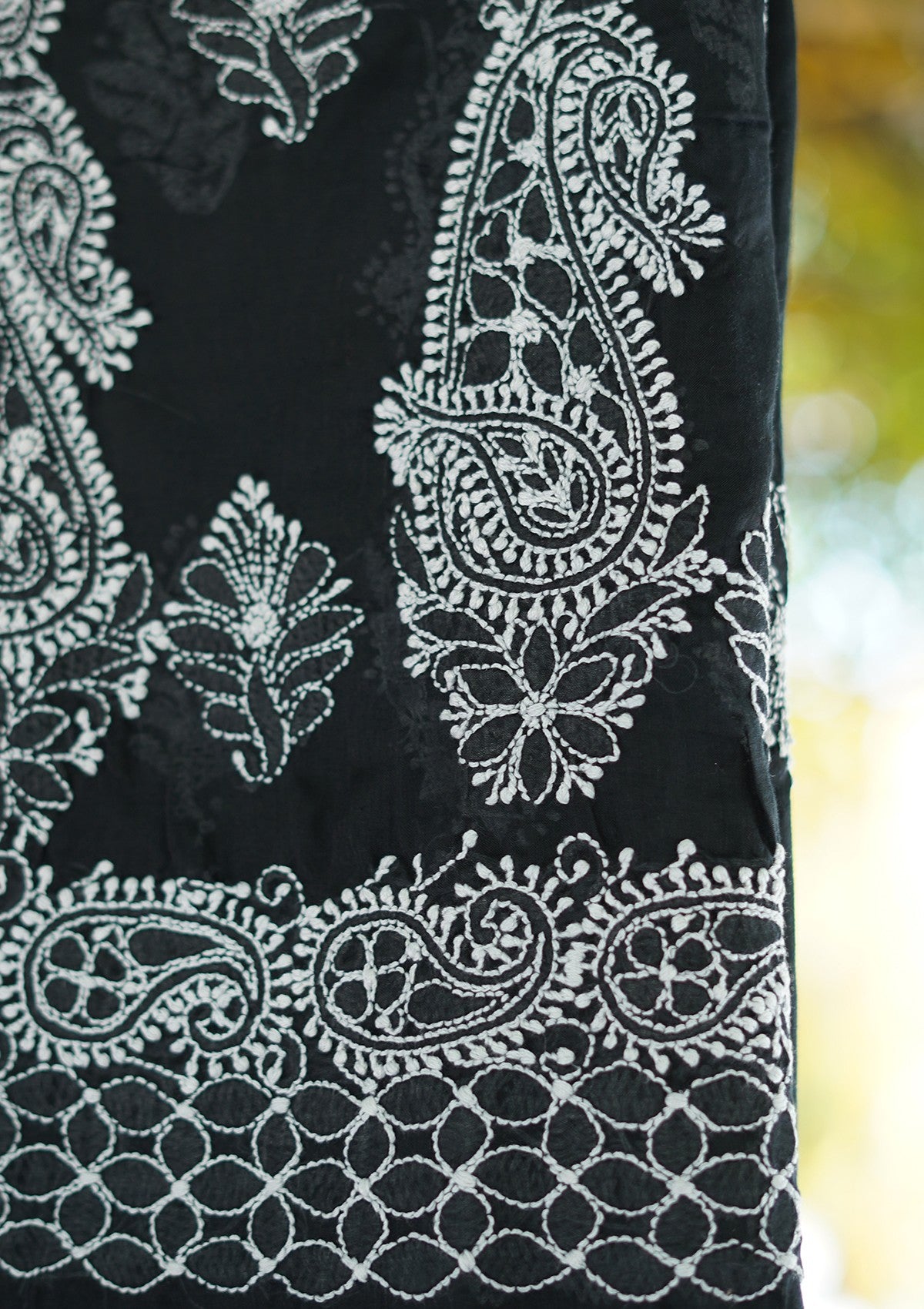 Lawn Chikankari Shawl D - 12 - W Black 1