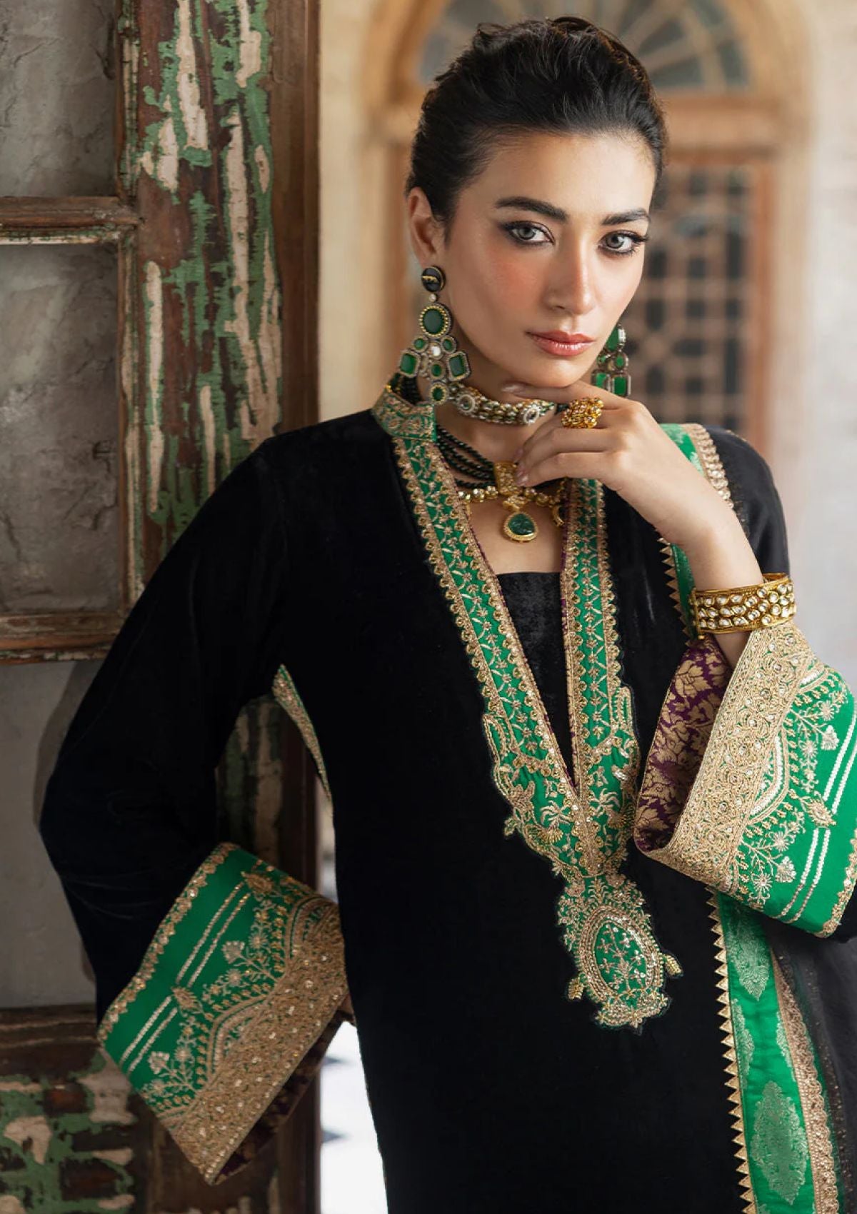 Winter Collection - Zainab Chottani - Velvet Unstitched 24 - D#1 - Vanya