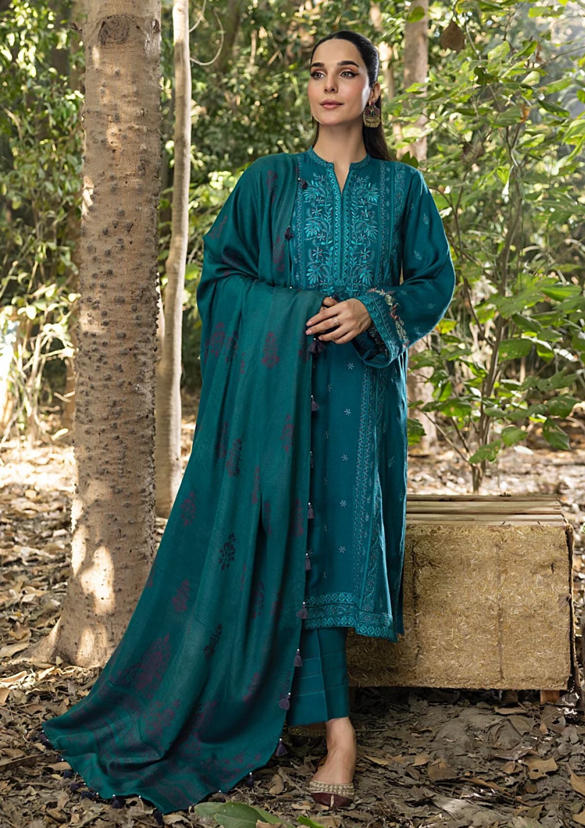 Winter Collection - Lakhany - Luxury Winter 24 - LG-RL-0084