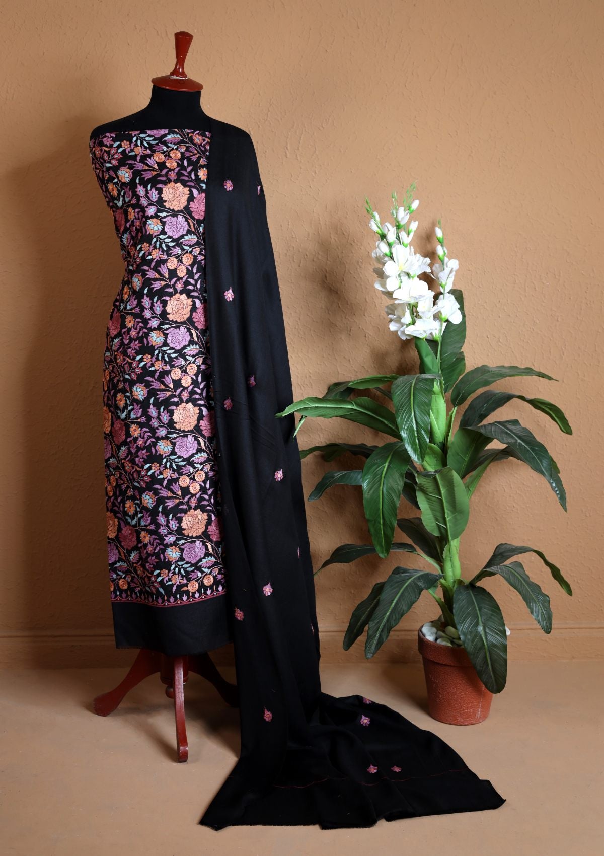 Winter Collection - Riwaj - Pashmina Embroidered Suit - Volume II - D#08 (C)