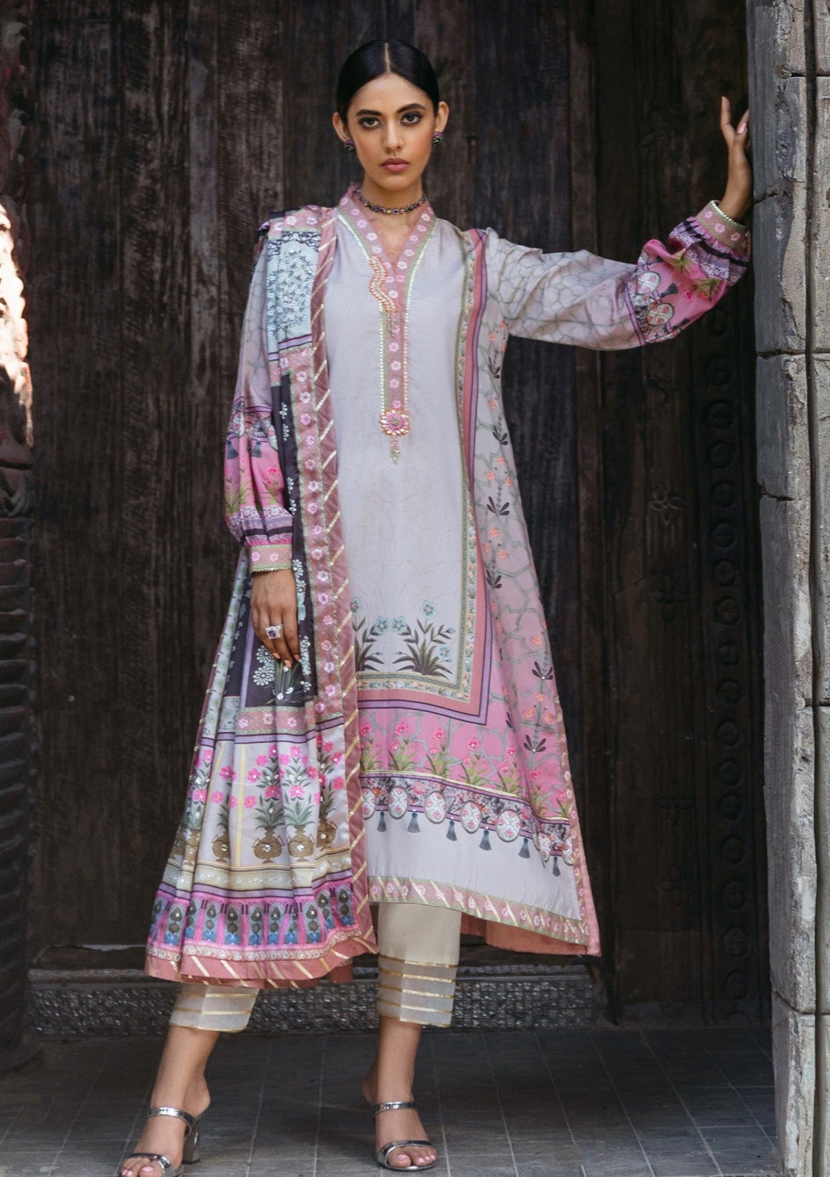 Winter Collection - Mushq - Nirvana - Silk Edit - MN24#03 - Pewter