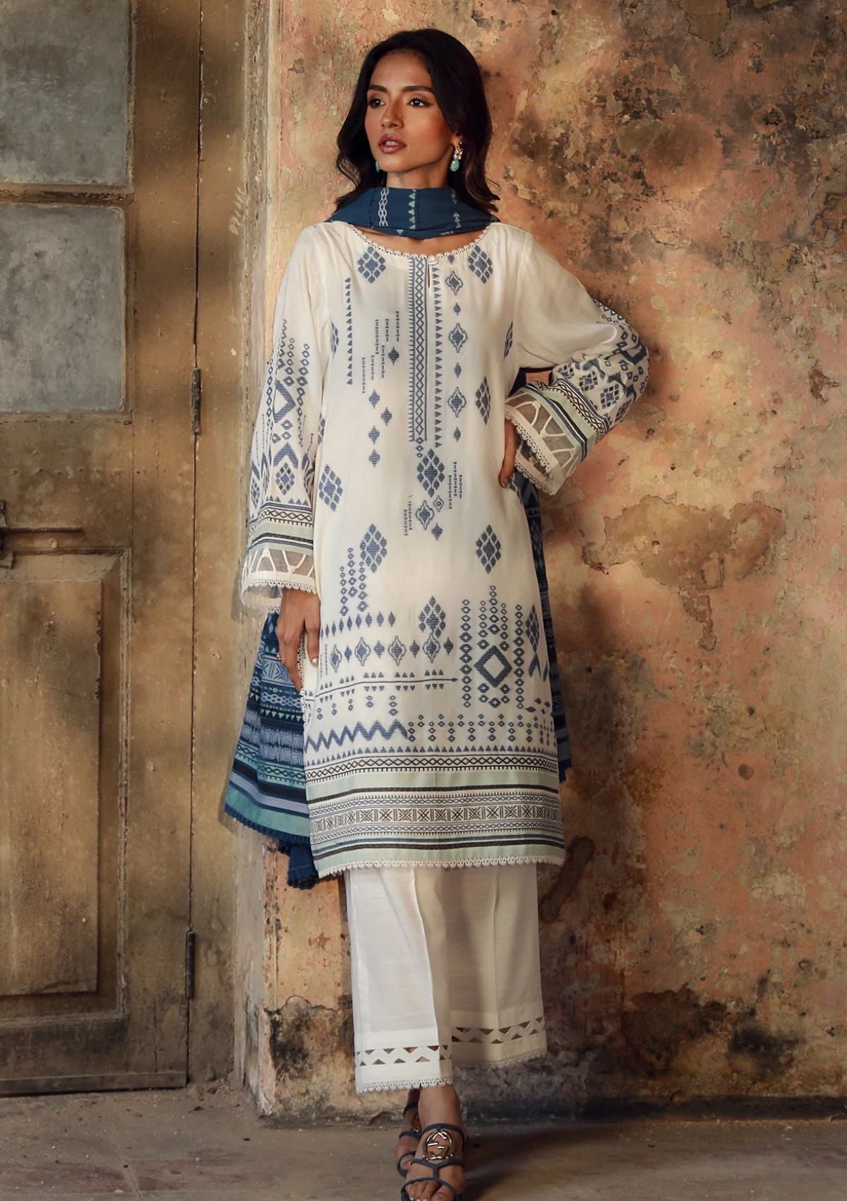 Winter Collection - Sahar - Autumn Winter - Volume II - JV-24-V3-02