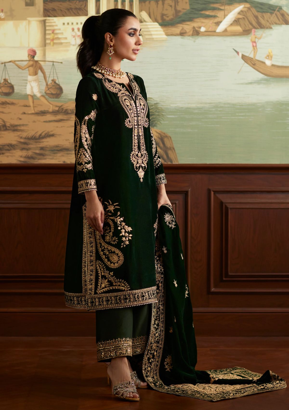 Winter Collection - Mina Hasan - Velvet Luxe - Zehra