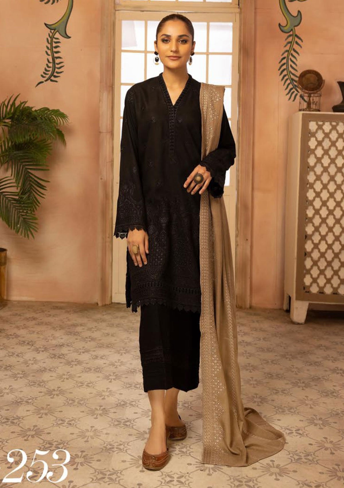 Winter Collection - Johra - Gulnaaz Chikankari - JH-253