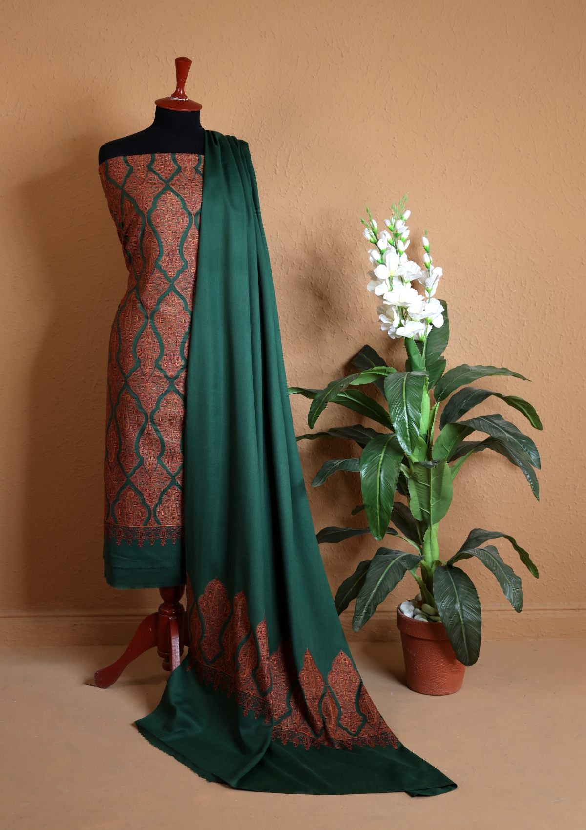 Winter Collection - Riwaj - Pashmina Embroidered Suit - Volume II - D#01 (B)