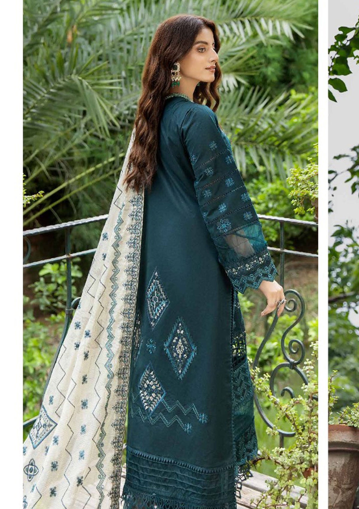 Winter Collection - Marjjan - Embroidered - Karandi - SKC#43-B