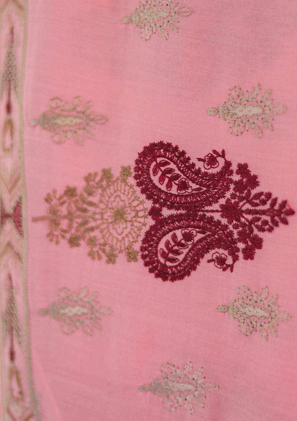 Swiss Lawn Embroidered Shawl D - 20 P Pink