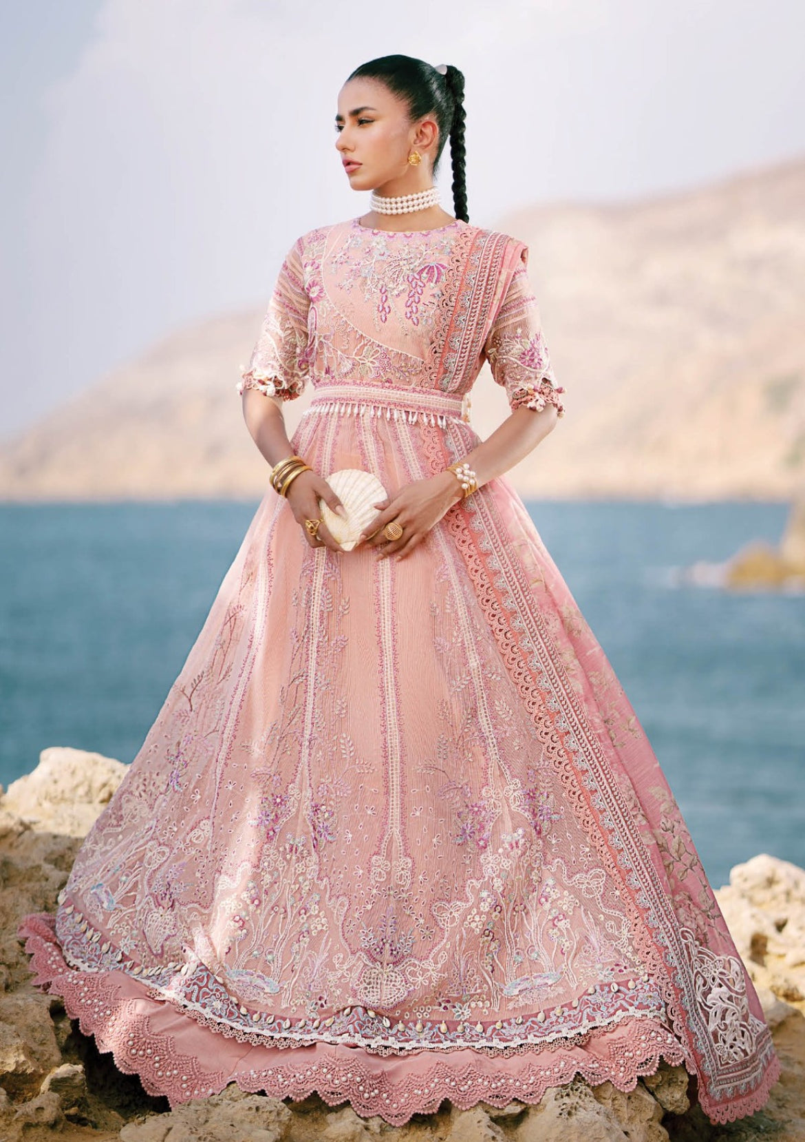 Maxi Dresses Pakistan: Find Your Perfect Style Saleem Fabrics Traditions Maxi Dresses Pakistan: Find Your Perfect Style Saleem Fabrics Traditions
