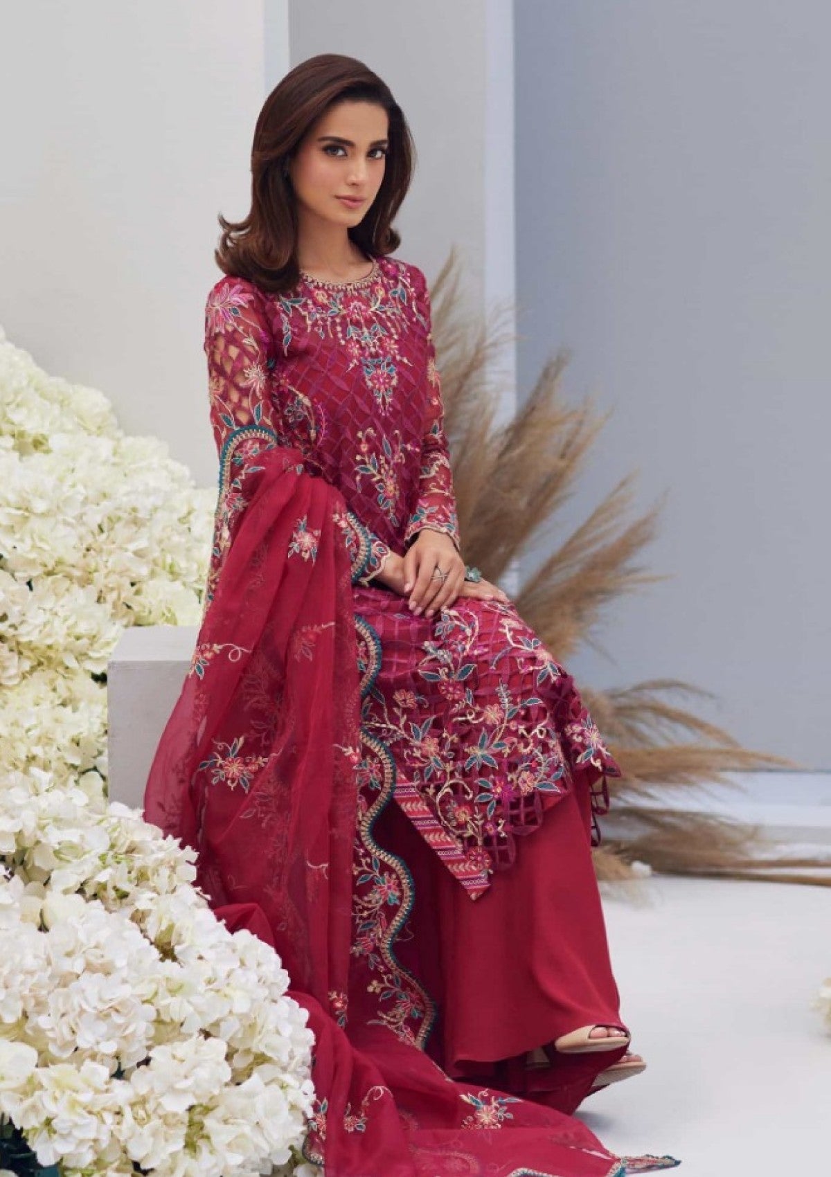 Formal Collection - Mina Hasan - Luxury Unstitched - Heer