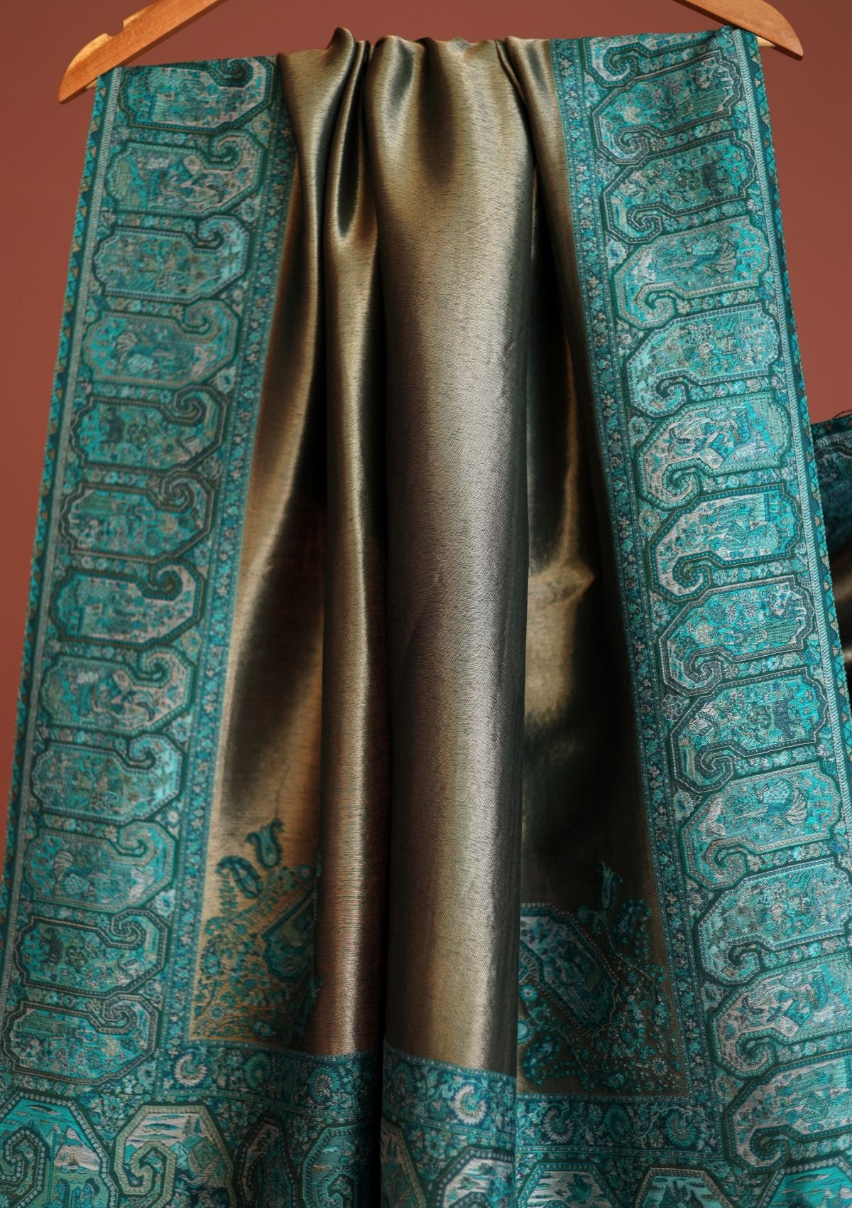 Pashmina Zari Jamawar Shawl D - 11