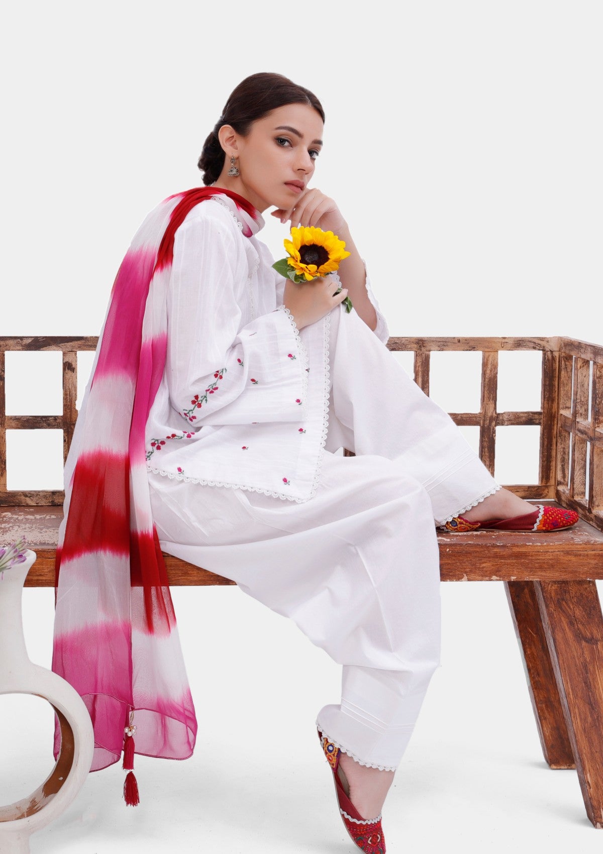 Lawn Collection - UHK - Zarqesh-e-Mah - ZS#2113