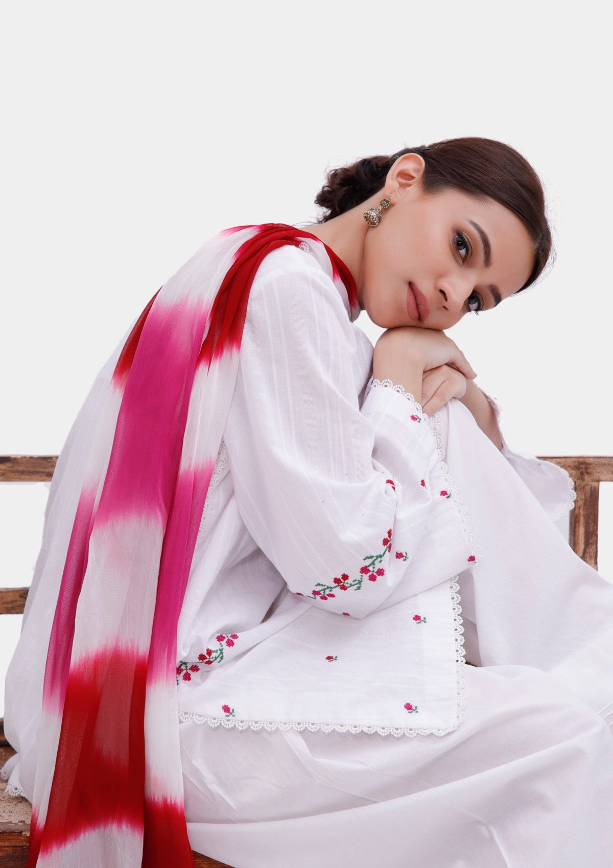 Lawn Collection - UHK - Zarqesh-e-Mah - ZS#2113