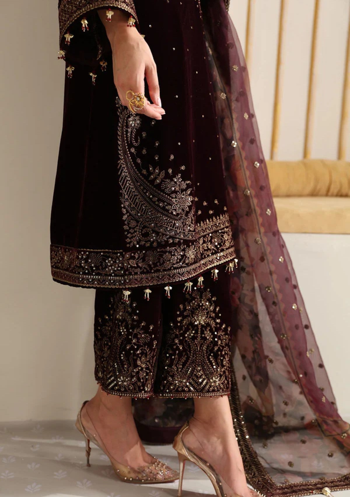 Winter Collection - Jazmin - Embroidered Velvet 24 - VF-2012