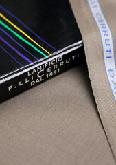 Cerruti Prestige Lanificio F,LLI Super 130's D#01 - Khakhi