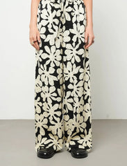 Pret - Moven - Floral Palazzo Satin Trousers - Skin & Black