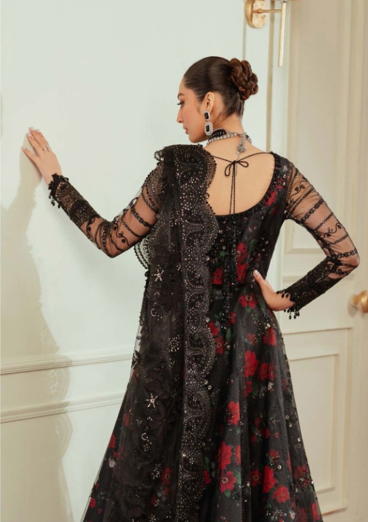 Formal Collection - Baroque - Chantelle - Embroidered - BQU-Ch13-05