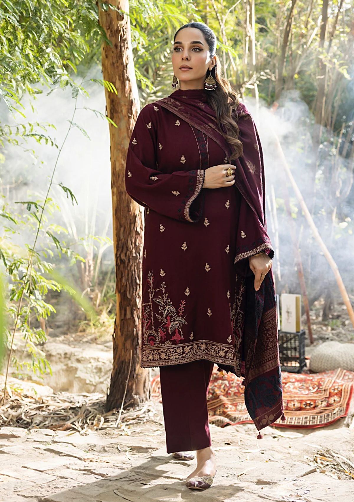 Winter Collection - Lakhany - Luxury Winter 24 - LG-IZ-0234