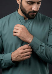 Elite Men Madni Suiting Wash n Wear - L Ferozi
