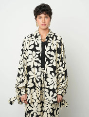 Pret - Moven - Floral Oversize Satin Shirt - Skin & Black