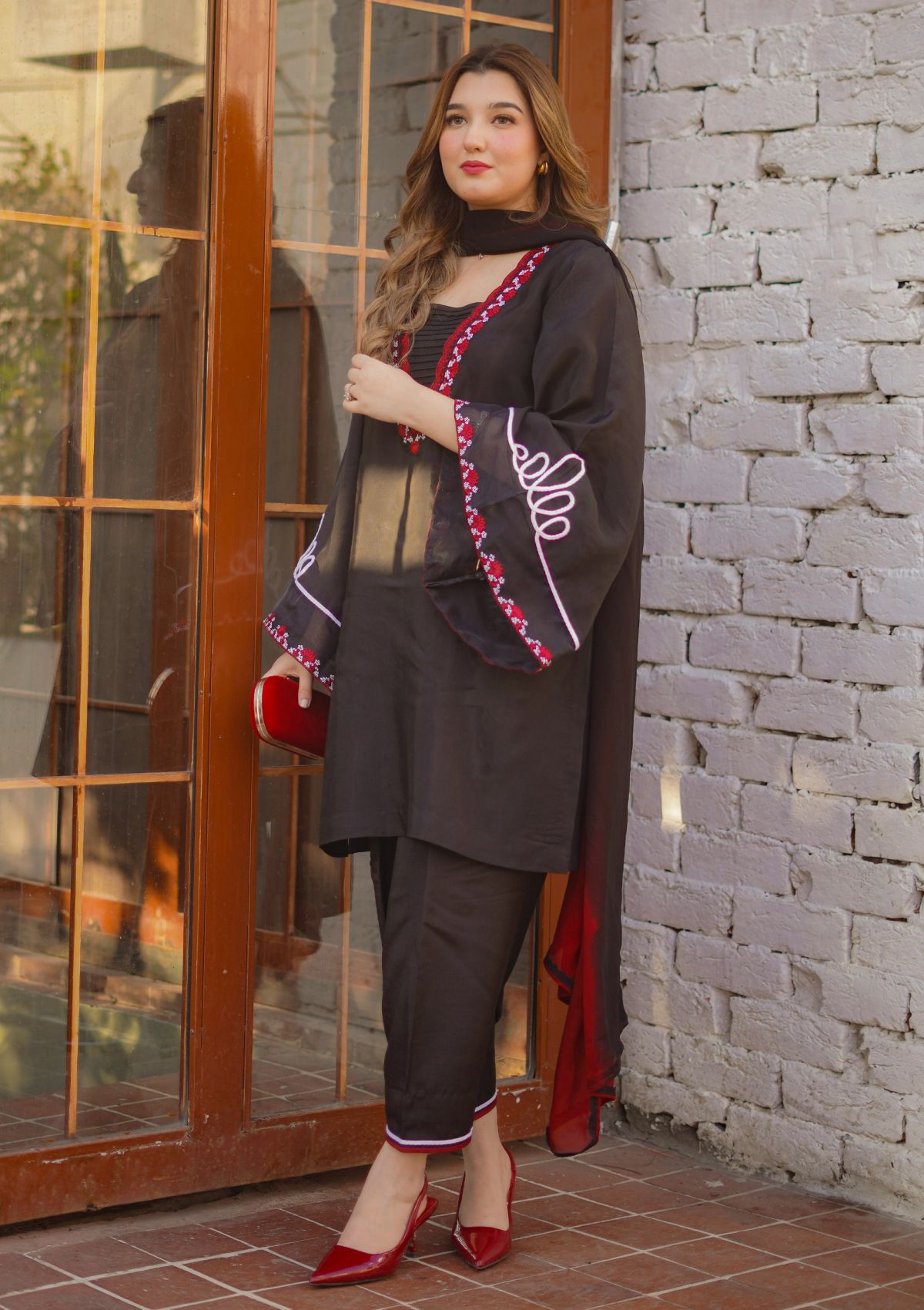 Pret Collection - Fozia Khalid - Silkspire - FKS#01 - NOIR (BLACK)