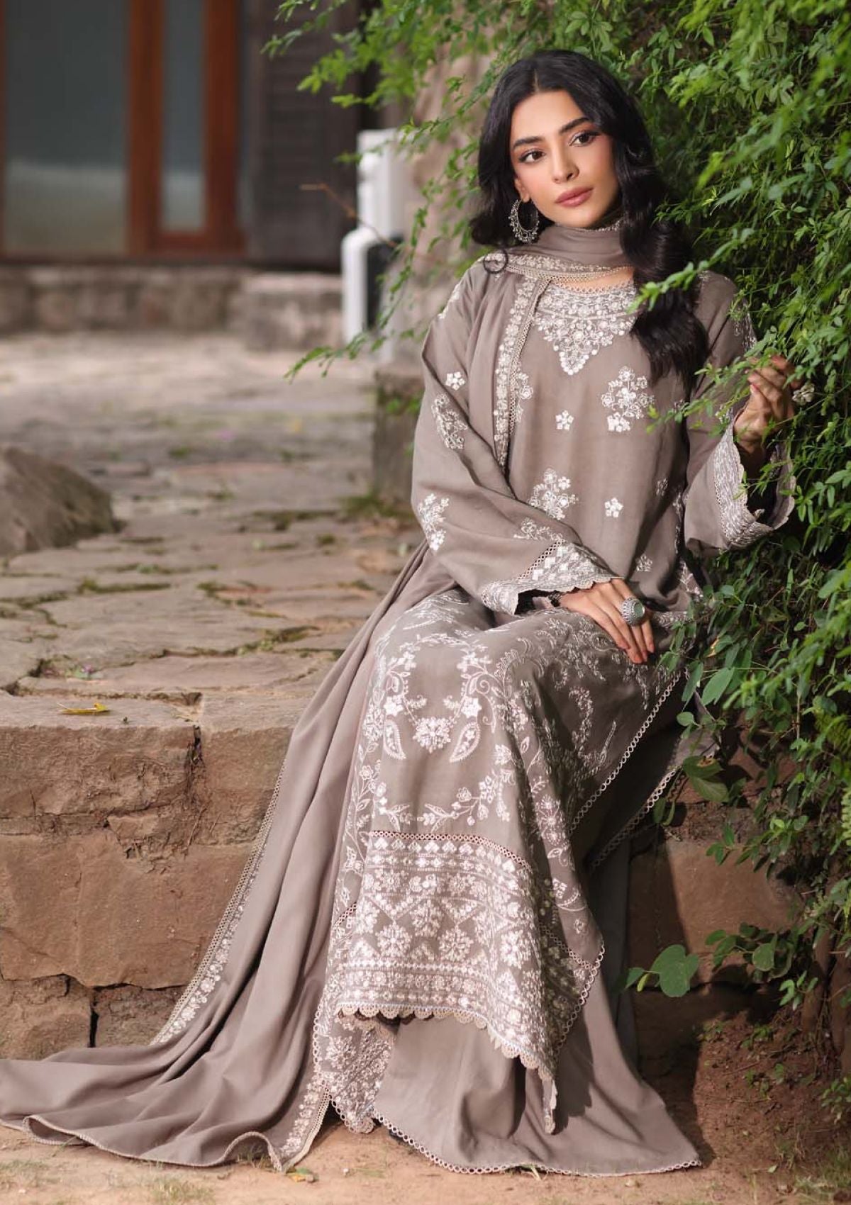 Winter Collection - Noor - Saadia Asad - Suzaanikari - NSK24#02