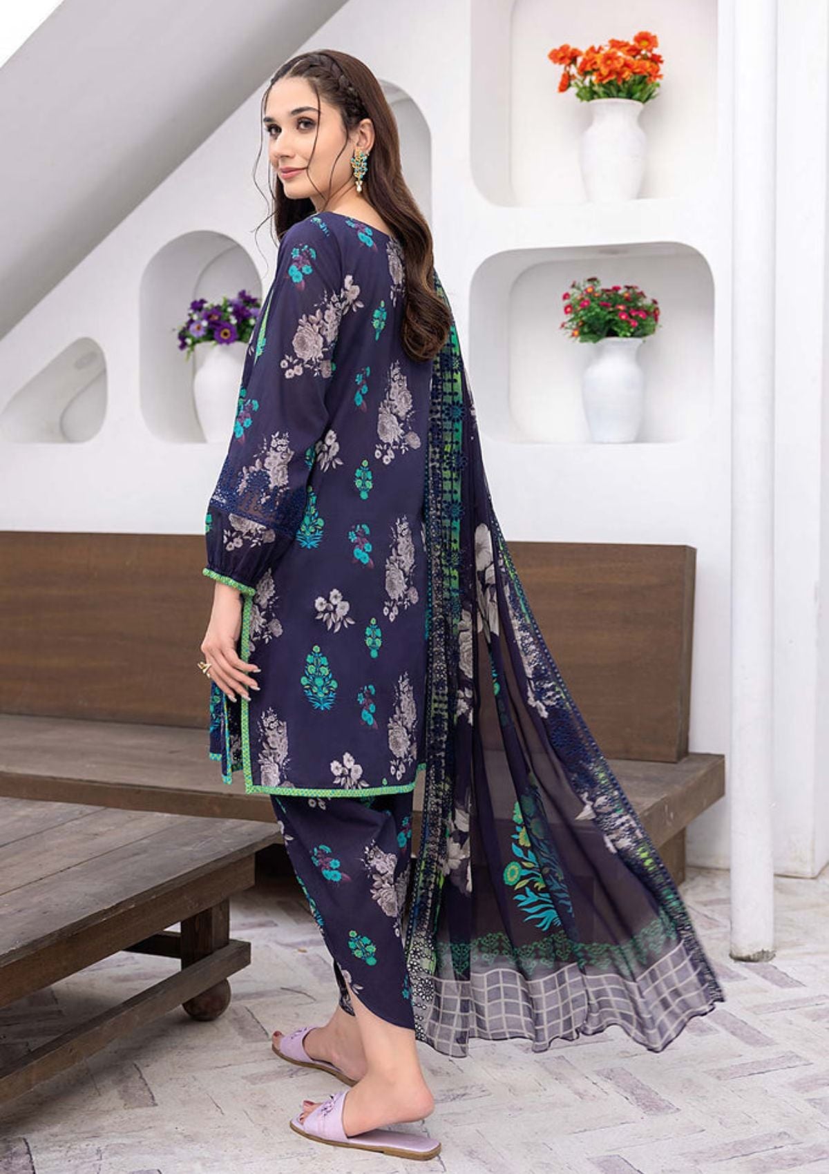 Lawn Collection - Charizma - Rang E Bahar - CRB#20