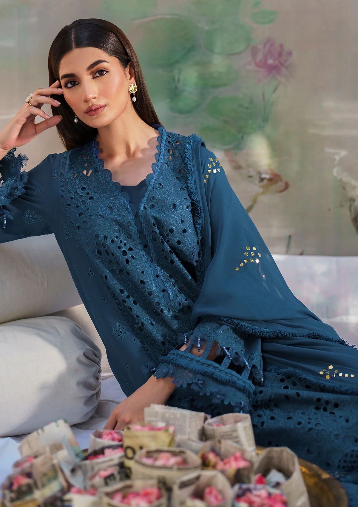 Lawn Collection - Nureh - Dhoop Kinaray 24 - NLB#137