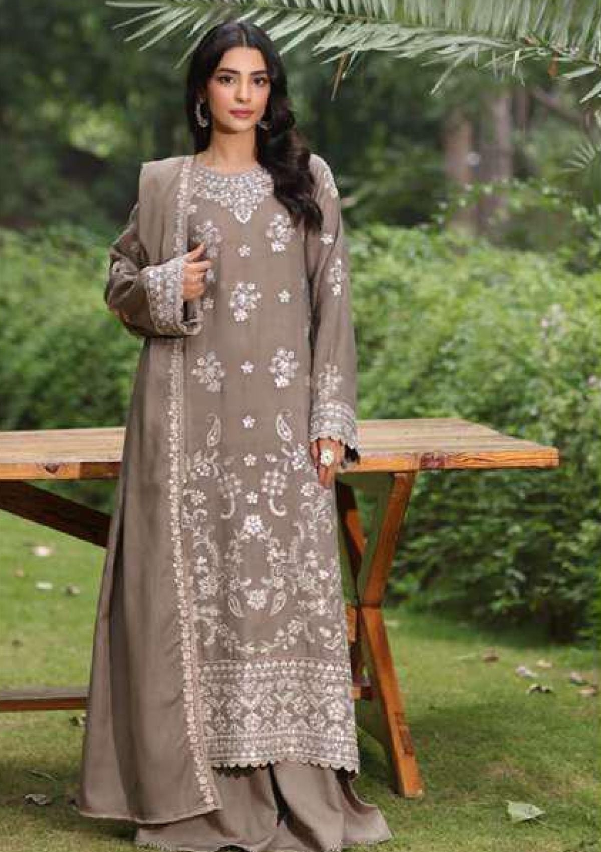 Winter Collection - Noor - Saadia Asad - Suzaanikari - NSK24#02