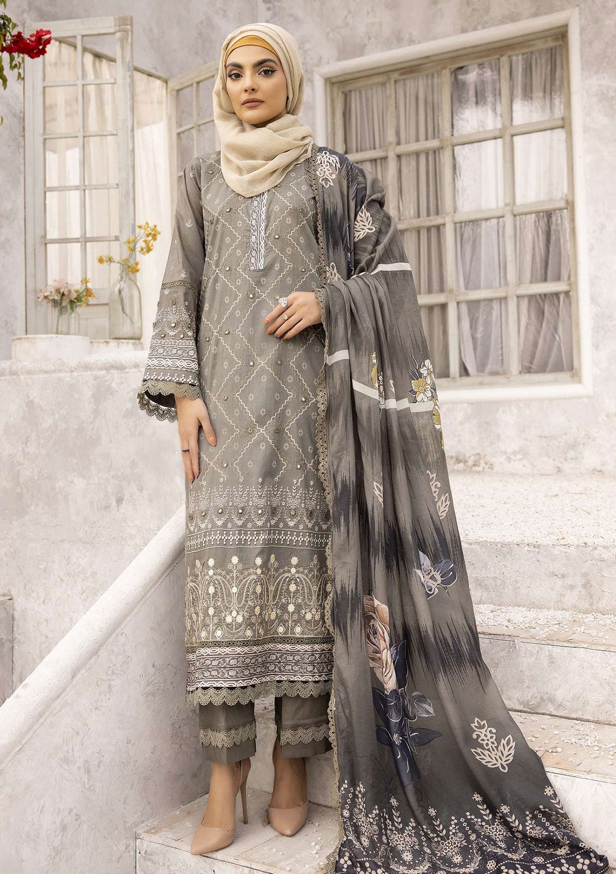 Lawn Collection - Dua - Gul-e-Zarki - Sapphire - DGS24#13