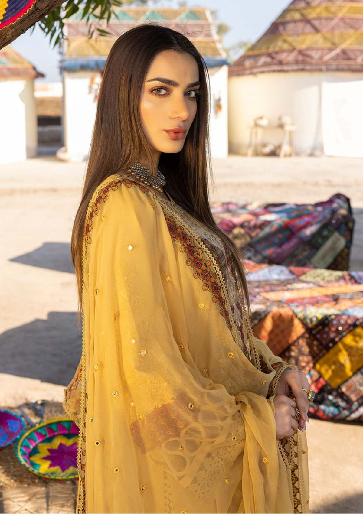 Lawn Collection - Charizma - Reem - V01 - RM#006