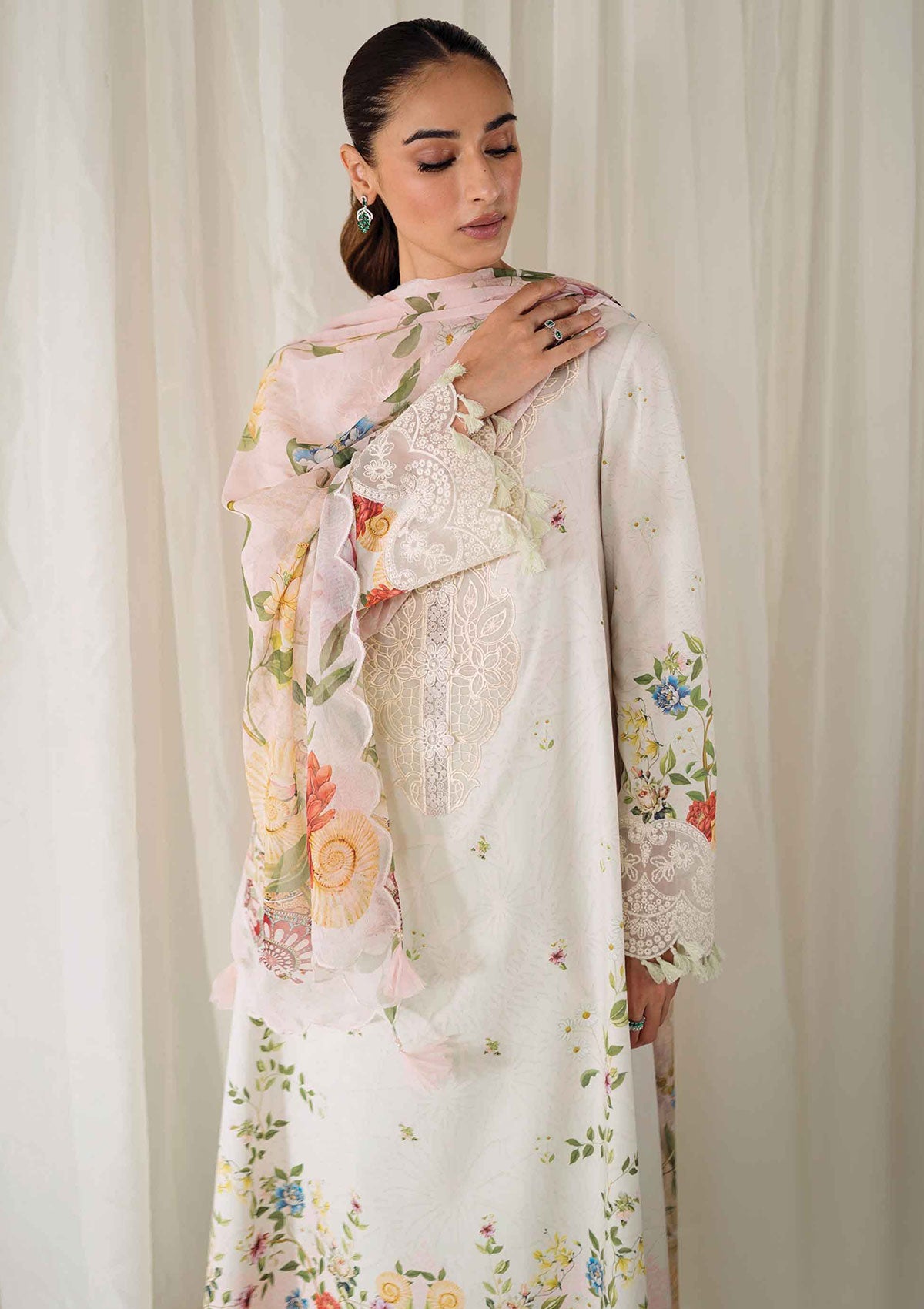 Lawn Collection - Qalamkar - Q Prints 24 - AR#03 - Jose