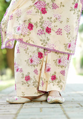 Lawn - Ileen - Print Edit 26 - Kiara
