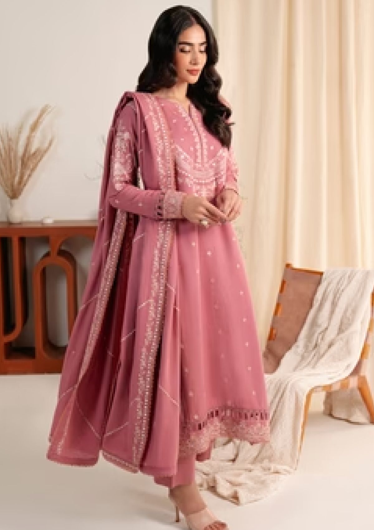 Pret Collection - Neeshay - Fall Winter - Pink Reverie