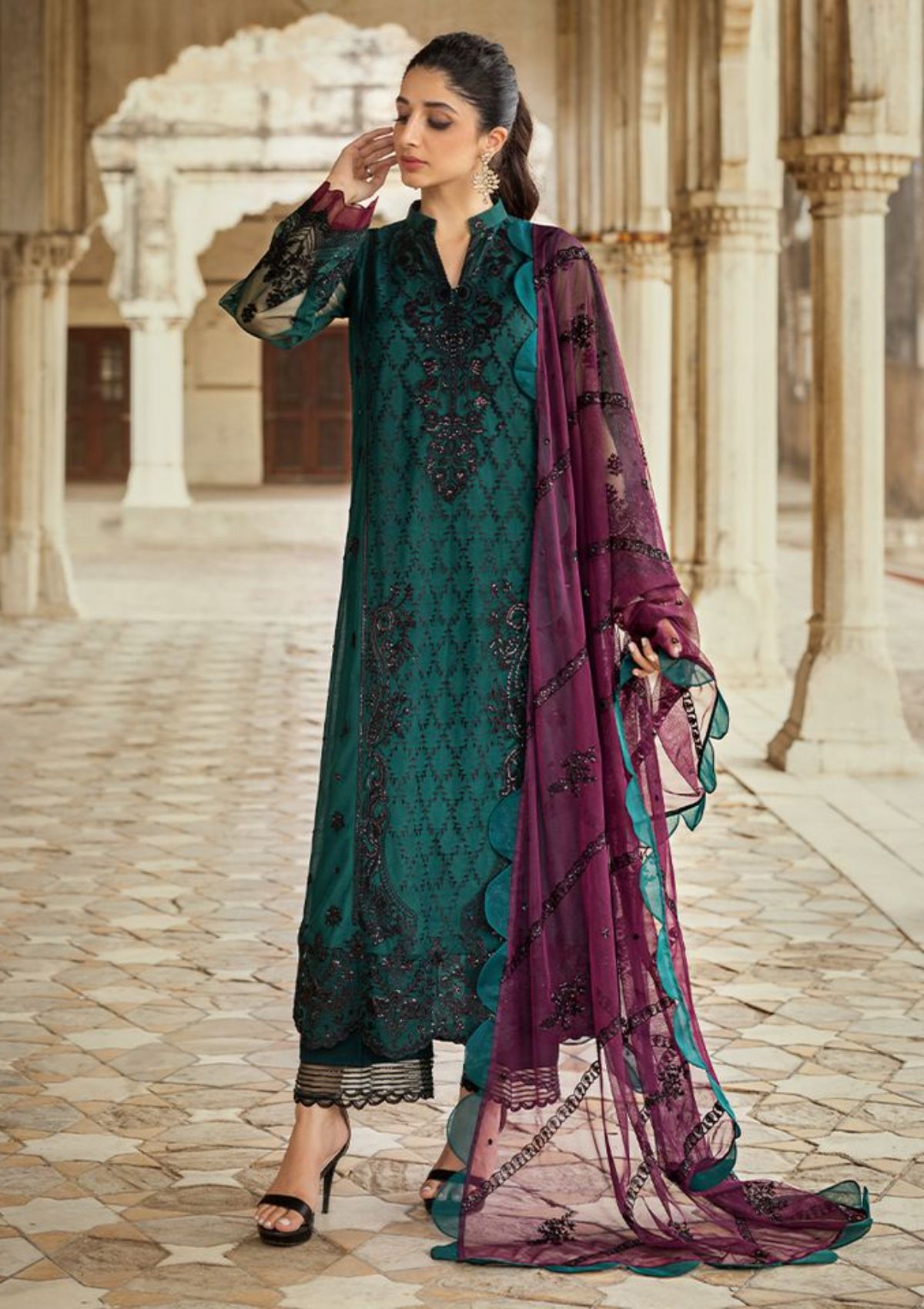Formal Collection - Zainab Chottani - Tahra - Festive - D#06 - Saanjh