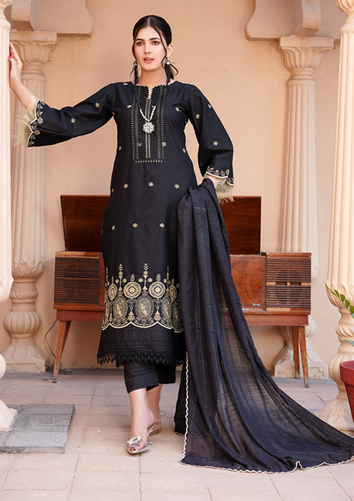 Lawn Collection - Noor Jahan - Kohenoor - KN24#07