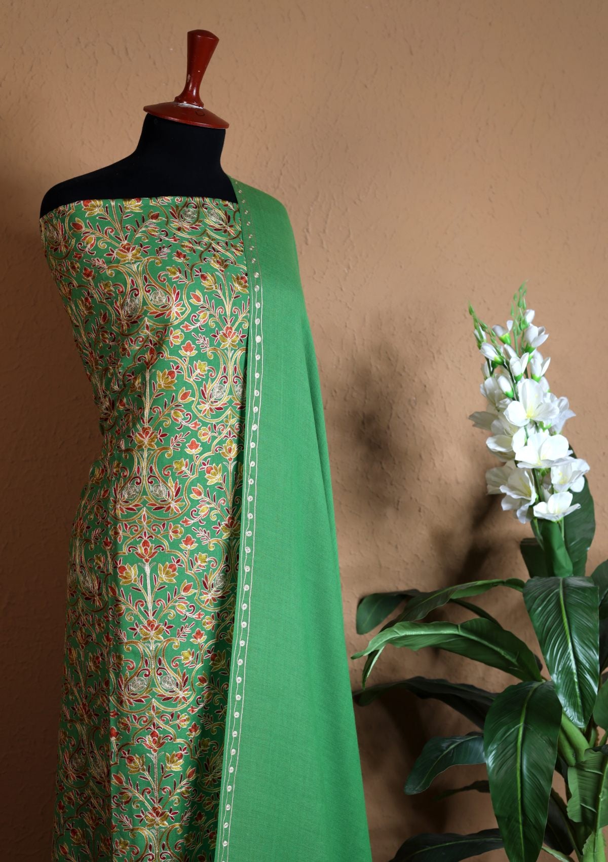 Winter Collection - Riwaj - Pashmina Embroidered Suit - Volume II - D#04 (B)