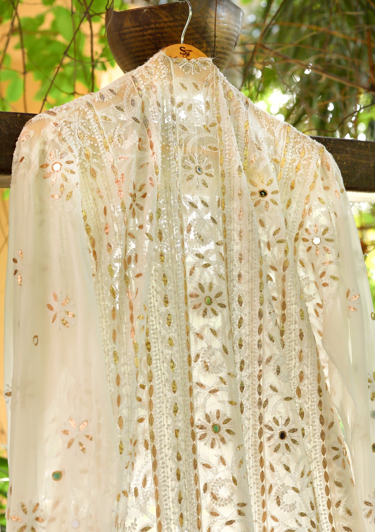 Formal Dress - Bahawalpur Pehnawa - Chiffon - Mukesh Chikankari - D#06