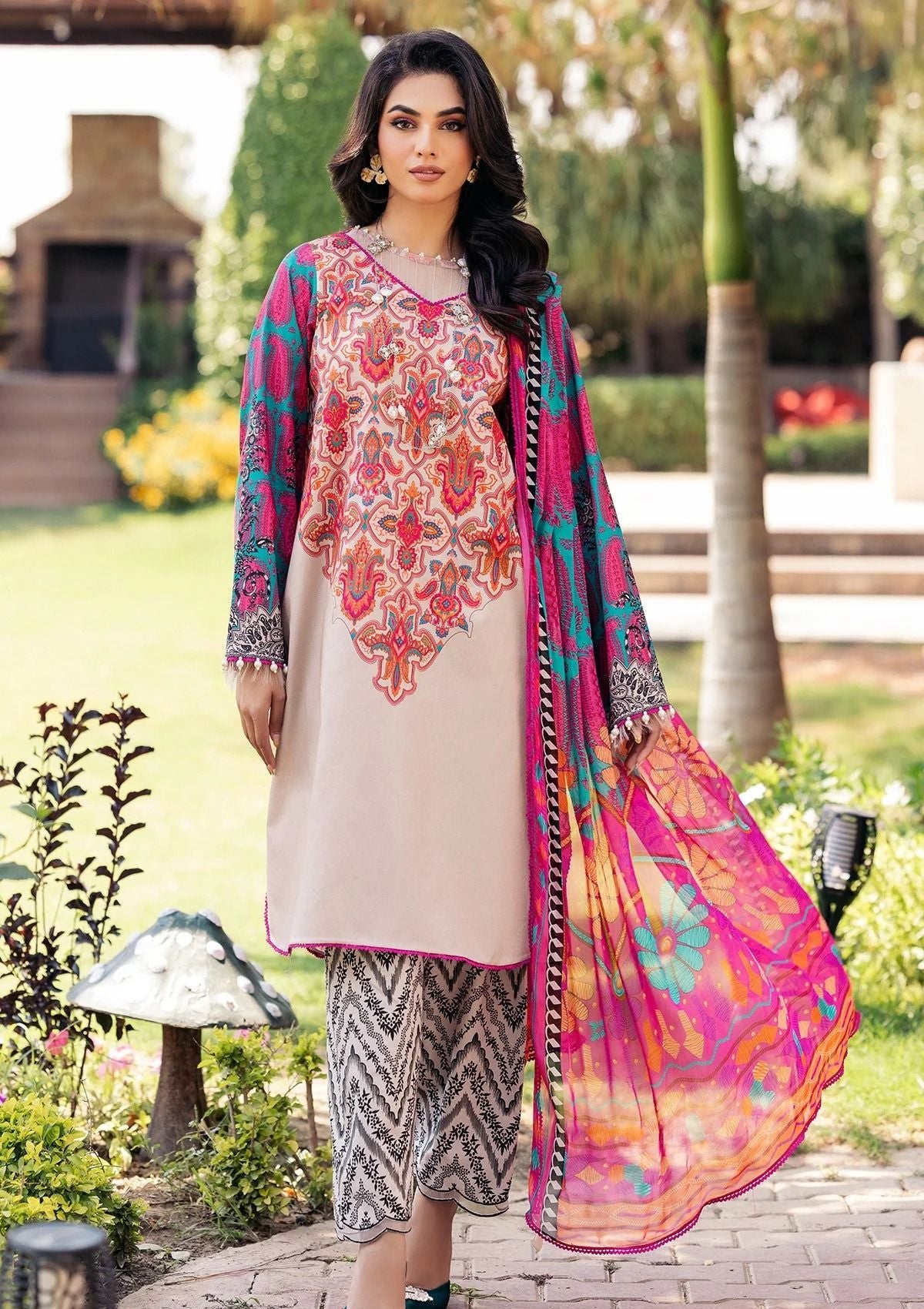 Lawn Collection - Charizma - C Prints - Vol 5 - CP4#46