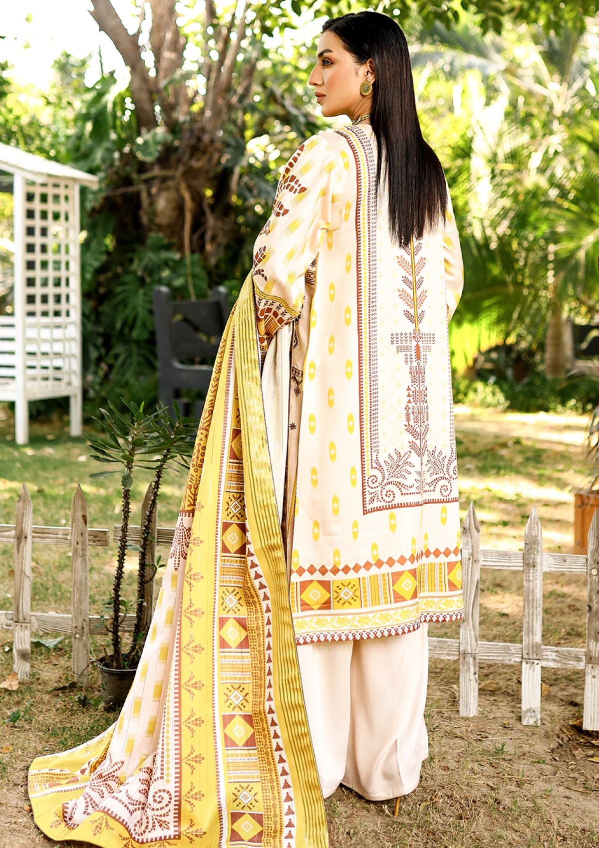 Winter Collection - Bin Ilyas - Maya Jahan - D#761 A