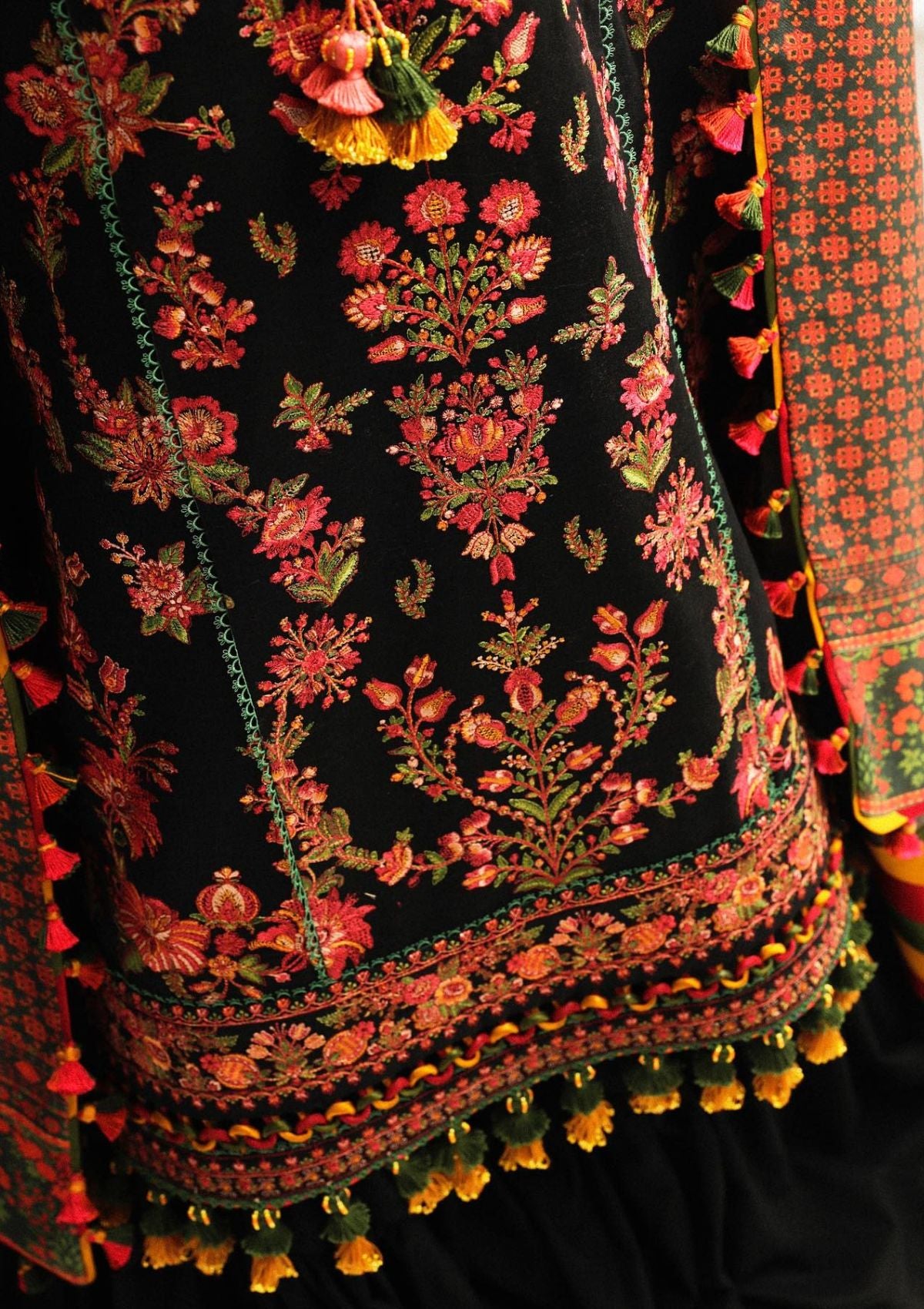 Winter Collection - Hussain Rehar - Khaddar Shawl - Raat