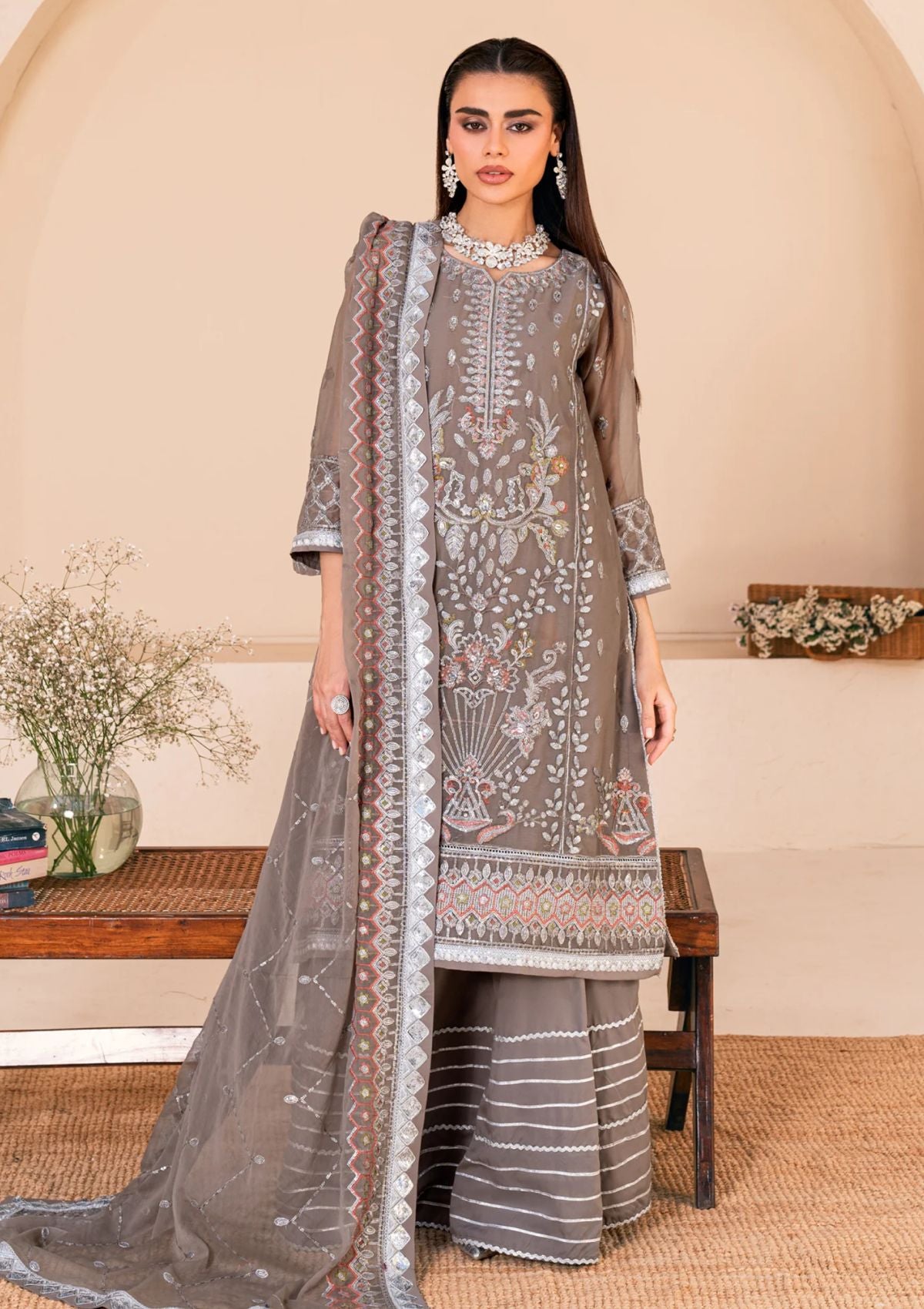 Formal Collection - Noorma Kaamal - Lallaria - Volume 3 - NK-LLC-26