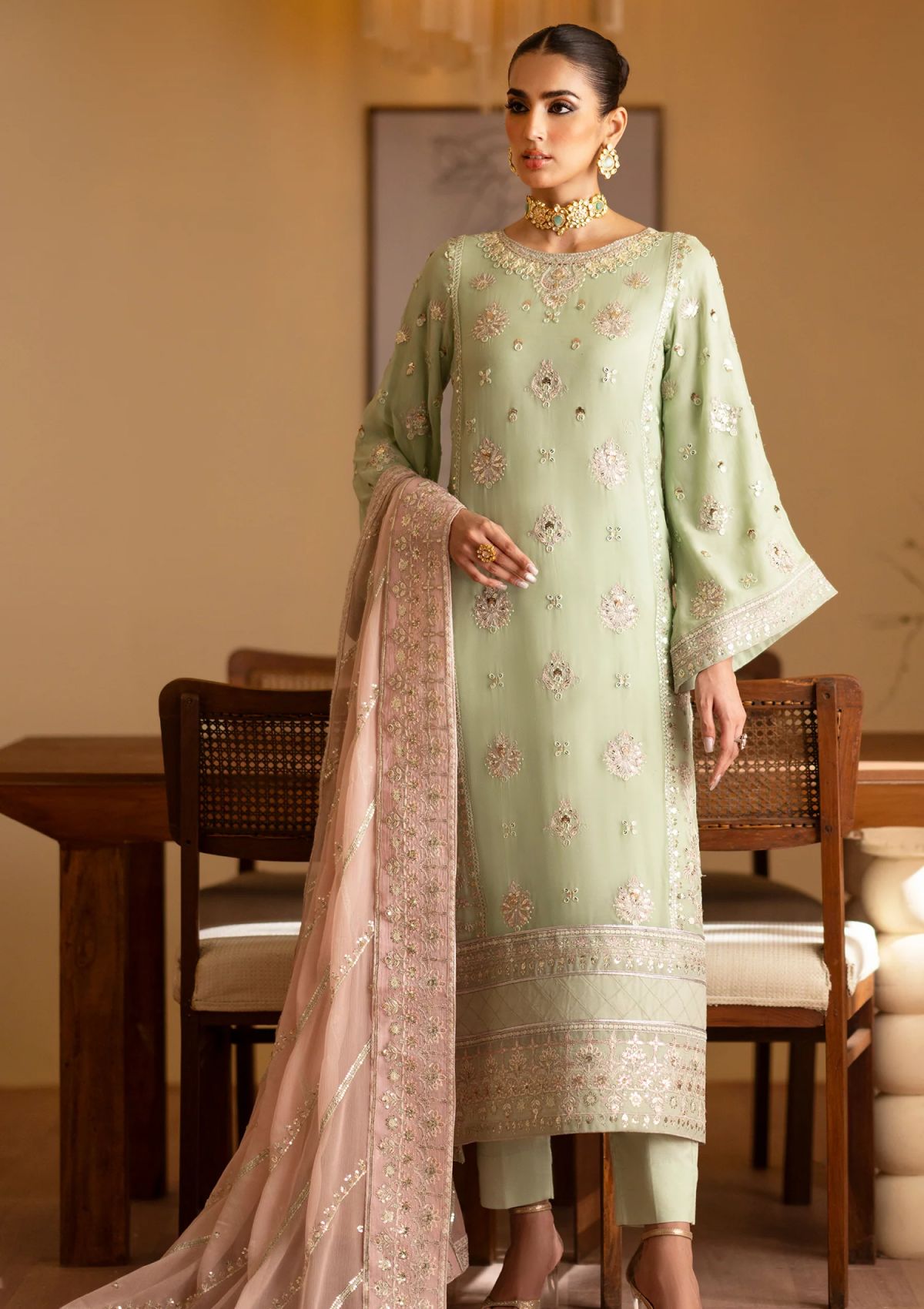 Formal Collection - Emaan Adeel - Romansiyyah Luxury 24 - Najmeh