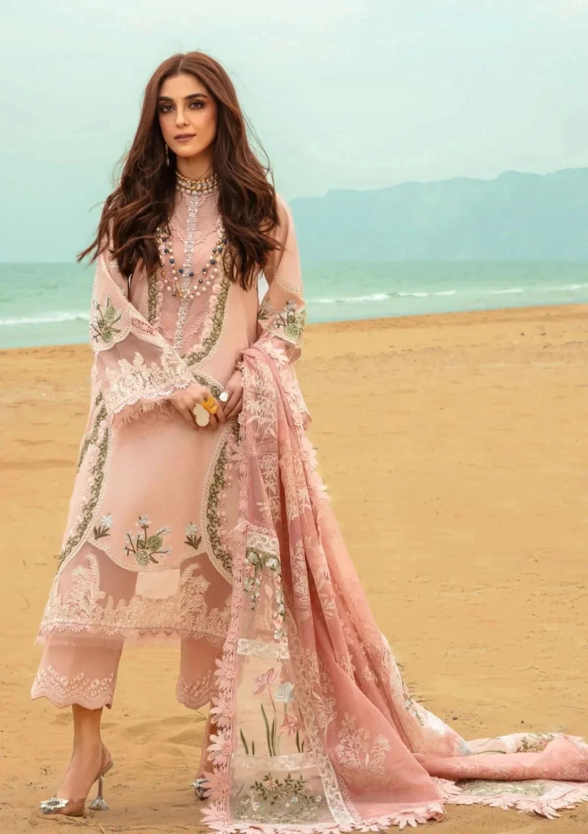 Lawn Collection - Saira Shakira - Crimson - Lawn 24 - D#6B - Winds of Eden - Rose