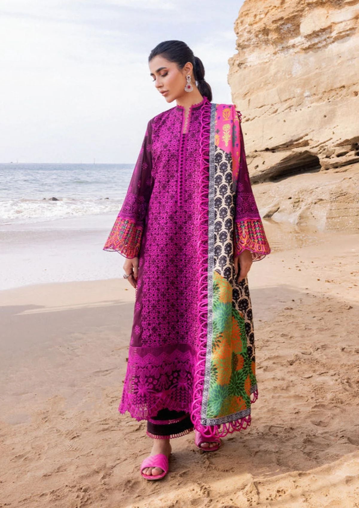 Lawn Collection - Zainab Chottani - Chikankari 24 - ZCC#4B - Naysa