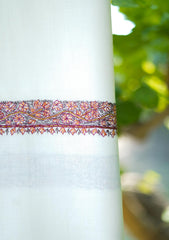 Needle Work Wool Shawl D - 30 - Off white